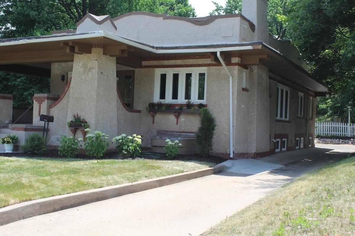 Spanish Charm 4Bed/3Bath Waupaca Екстериор снимка