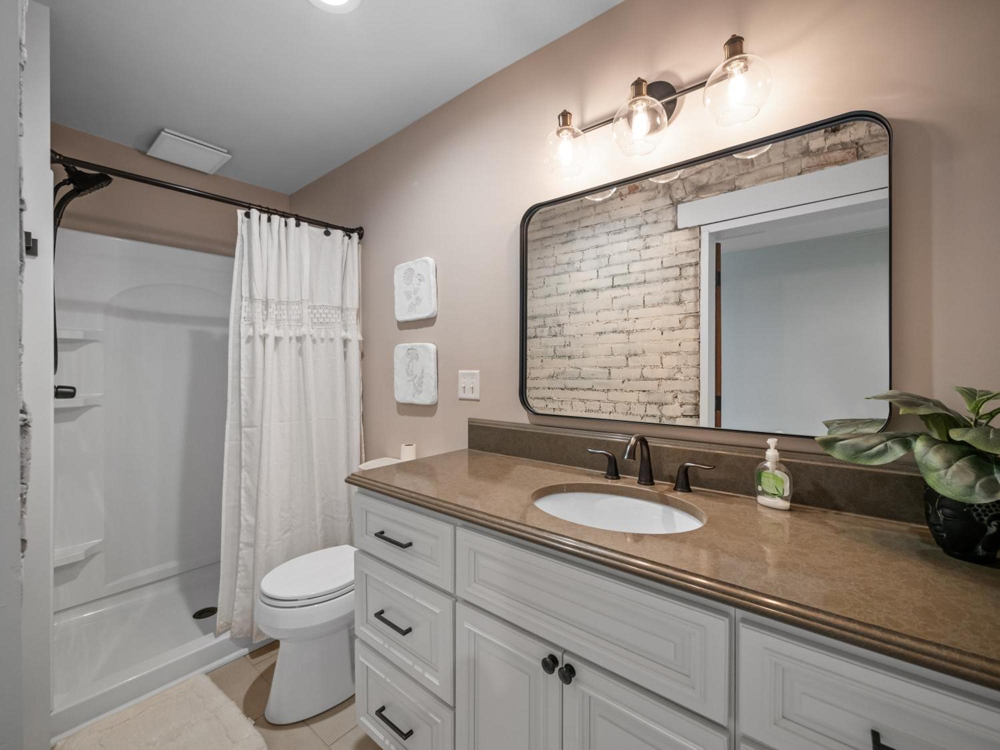 Spanish Charm 4Bed/3Bath Waupaca Екстериор снимка